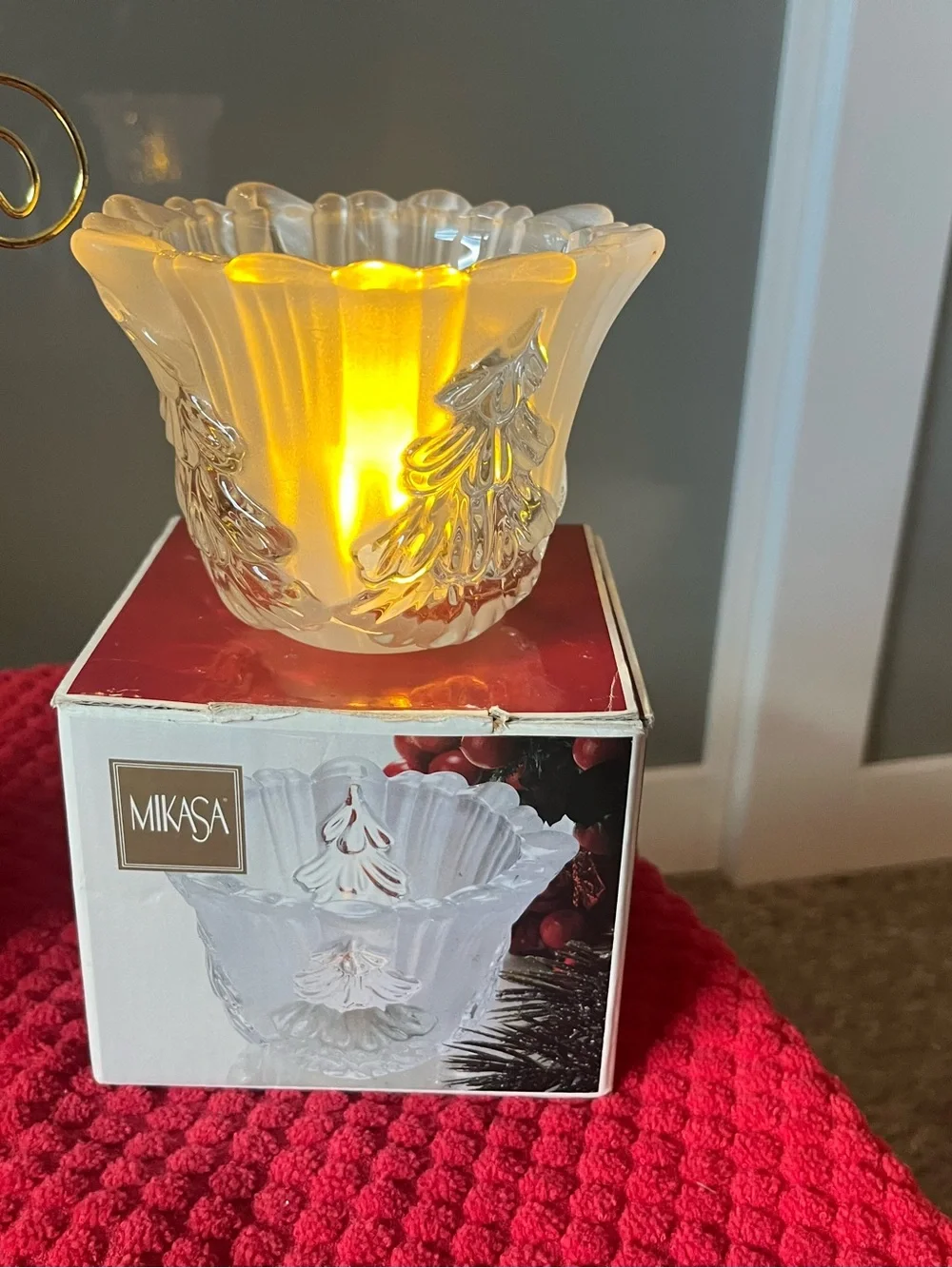 Mikasa Holiday Votive Card & Photo Holder, Amia snowman stained glass votive 448